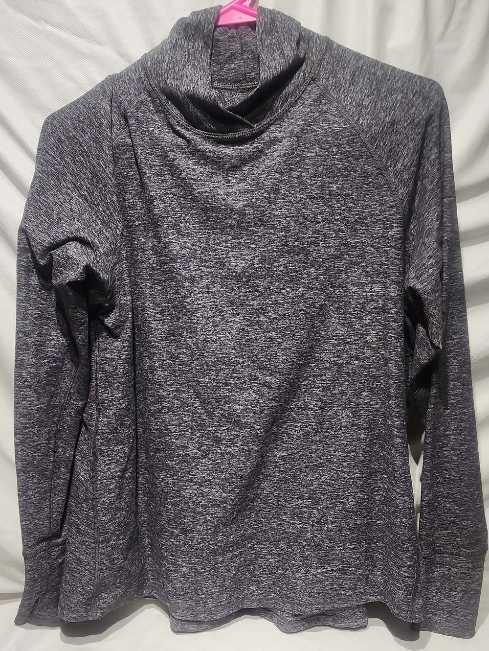 63. Lululemon long sleeve pullover